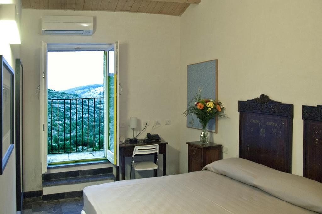 Hotel Dell'Orologio Ragusa Eksteriør bilde